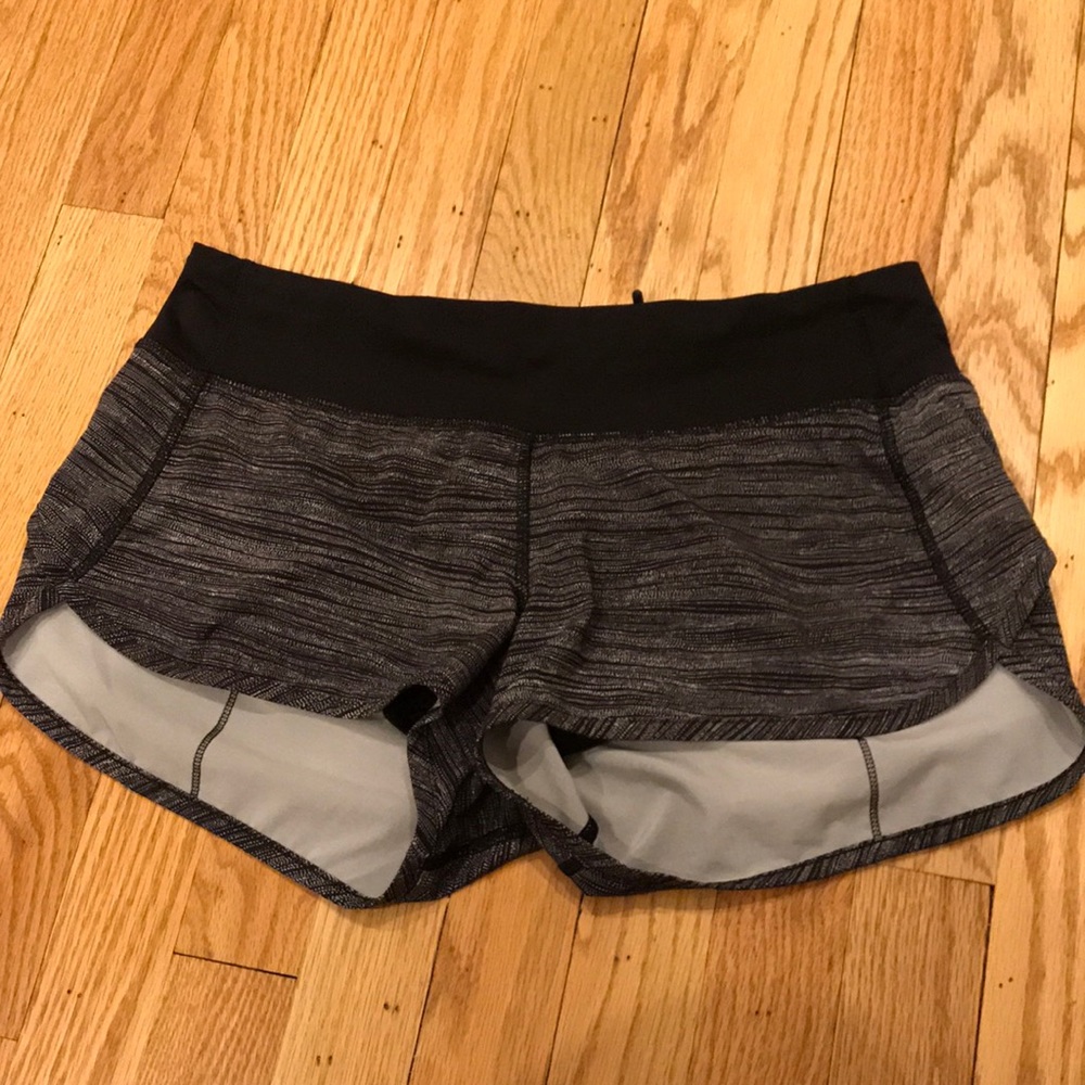 Lululemon Speed Up Short - 2.5 inch inseam